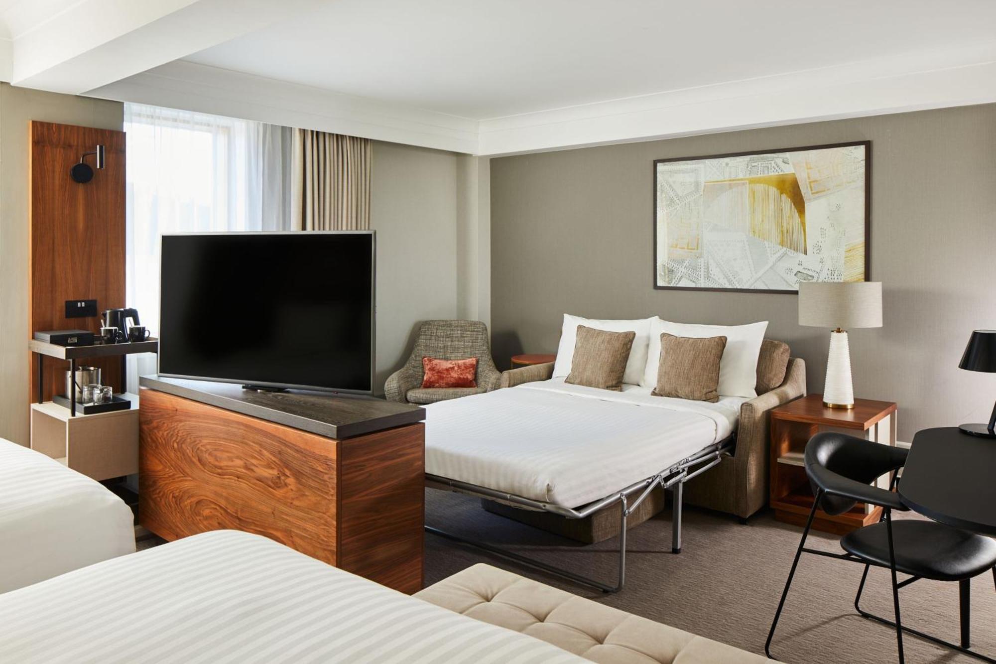 Marriott Kensington 4* Londra