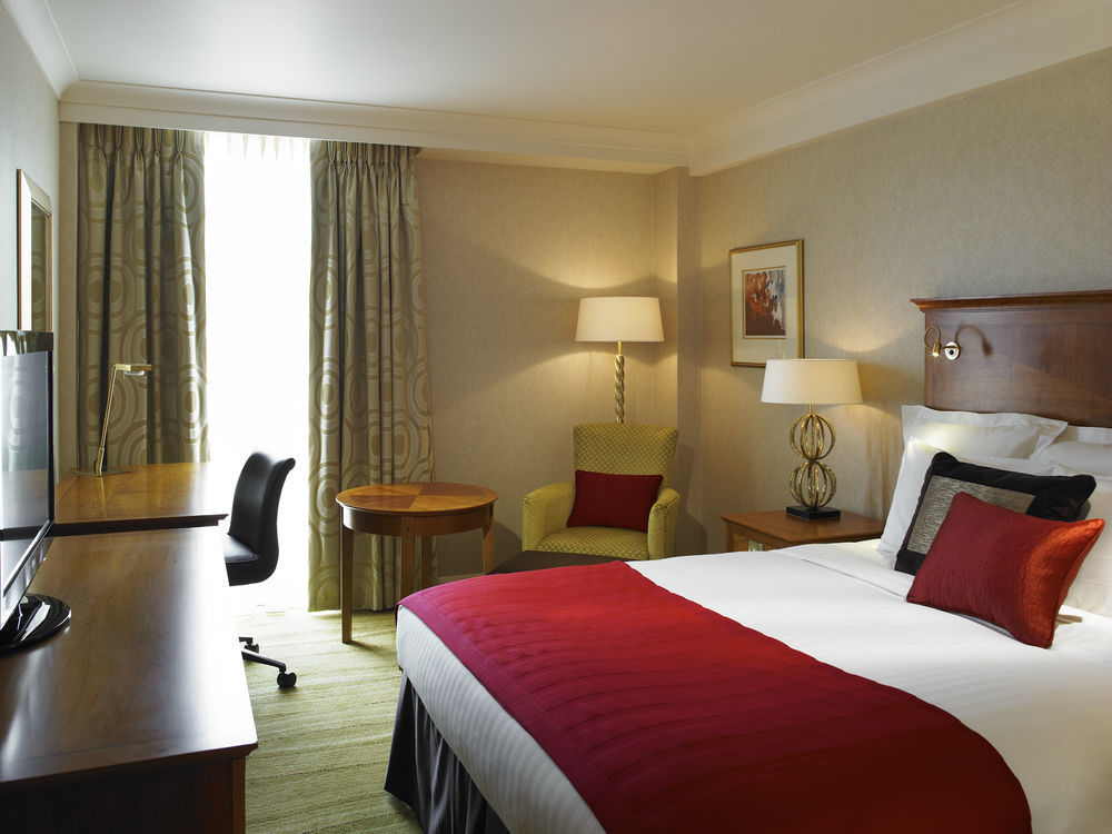 Marriott Kensington 4* Londra